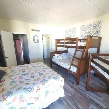 Island House F229 Condo